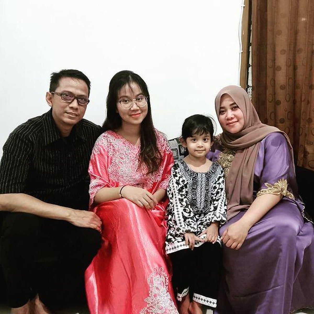 Mayang baru-baru ini melakukan perawatan wajah hingga habiskan Rp80 juta&period; Yuk kita intip transformasinya yang makin glow up&excl;