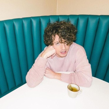 Lirik Lagu That's Hilarious - Charlie Puth