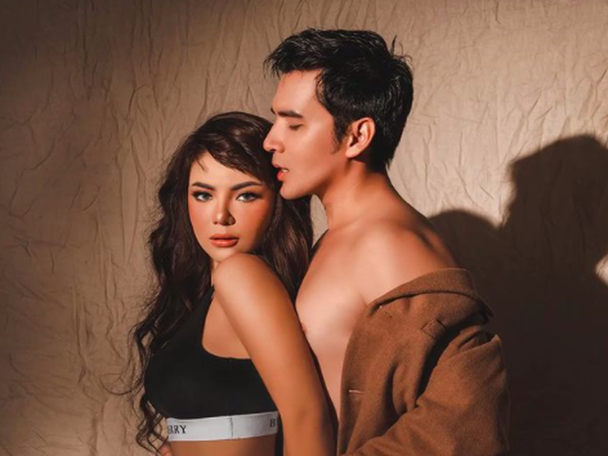 Setelah sempat putus&comma; Ridho Ilahi mengaku akan ajak Dinar Candy menikah karena takut nambah dosa&period; Yuk intip kemesraan mereka&excl;