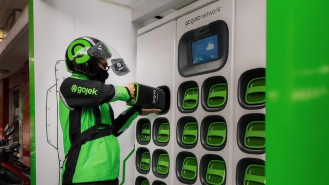 Kolaborasi Gojek dan Gogoro ini merupakan keberlanjutan dari yang telah berlangsung melalui sejumlah uji coba motor listrik dan baterai swap di Jakarta.