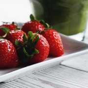 Jadi Buah Favorit, 7 Khasiat Strawberry untuk Kesehatan dan Kecantikan Kulit
