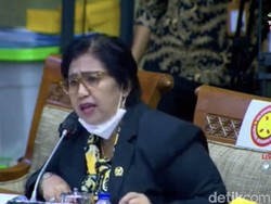 Momen Anggota DPR Semprot Wamenkes soal KRIS BPJS