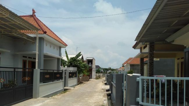 4 Artis yang Pilih Tinggal di Kampung Meski Punya Karier Mentereng