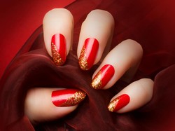 Inspirasi Nail Art Bertema Imlek Sesuai Shio yang Bisa Kamu Coba!