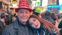 <p>Nurul Arifin dan Maura Magnalia memiliki hubungan yang sangat erat. Bunda dan anak ini sering melakukan quality time bersama, seperti ketika berlibur ke luar negeri. (Foto: Instagram)<br /><br /><br /></p>