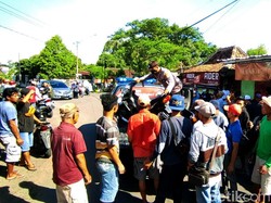 2 Remaja di Banyuwangi Curi 26 Bungkus Rokok Nyaris Dimassa