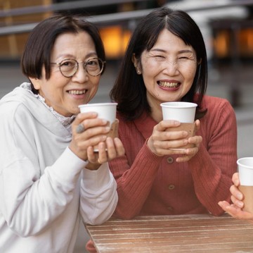 Perimenopause vs Menopause yang Pasti Dialami Para Perempuan, Apa sih Bedanya?