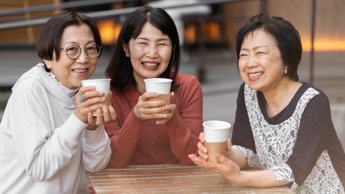 Perimenopause vs Menopause yang Pasti Dialami Para Perempuan, Apa sih Bedanya?