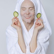 BeauPicks: Warna Hijau Bikin Adem! Ini 3 Rekomendasi Skincare Serba Hijau yang Menenangkan