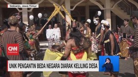 VIDEO: Unik Pengantin Beda Negara di Arak Keliling Desa