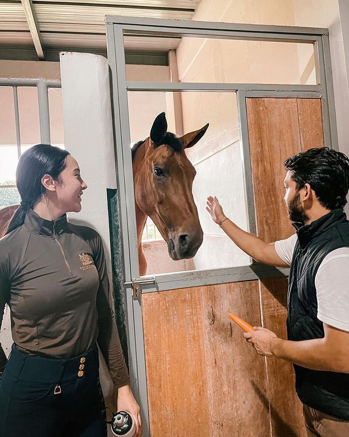 Anya Geraldine mulai go public hubungannya dengan pria bernama Nadif Zahiruddin&period; Yuk intip kegiatan mereka berkuda bareng&excl;