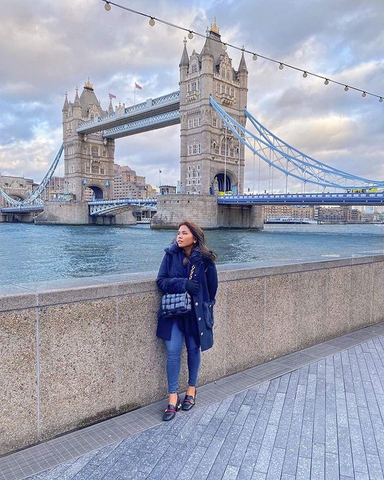 7 Potret Felicia Hutapea Putri Hotman Paris 7 Potret Felicia Hutapea Putri Hotman Paris