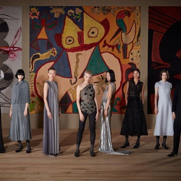 5 Hal yang Mencuri Perhatian di Koleksi Dior Haute Couture Spring 2022