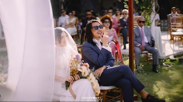 img-title Ulang Tahun ke-40, Ello Resmi Jadi Ayah