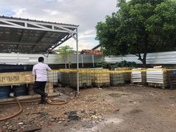 Jabar Hari Ini: Gudang Penimbun BBM Digerebek-Kiai Kawal Sidang M Kace