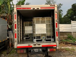 Modus Penimbun Solar di Bogor: Beli di SPBU Gunakan Mobil Boks Termodifikasi