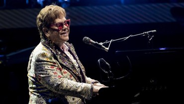 Positif COVID-19, Elton John Tunda Dua Tur Perpisahan