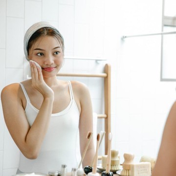 Perawatan 'Mochi Skin' ala Perempuan Jepang, Bikin Kulit Terasa Lembut dan Kenyal, Tertarik Mencoba?