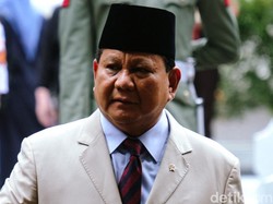 Prabowo Sempat Kunjungi Kediaman Hendropriyono, Bahas Apa?