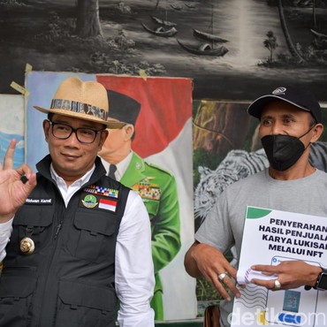 Ridwan Kamil Pamer Luka di Tangan, Rossa Minta Maaf