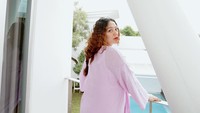 <p>Sibad terlihat lebih bahagia menjalani kehamilannya. Kita doakan semoga Sibad dan janin yang dikandungnya sehat selalu ya, Bunda. (Foto: Instagram @sitibadriahh)</p>