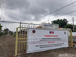Perlintasan Sebidang Kemayoran Ditutup, KRL 12 Gerbong Bakal Lewat