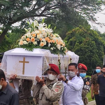 Ini 4 Barang Kesukaan Putri Nurul Arifin yang Dimasukkan ke Dalam Peti