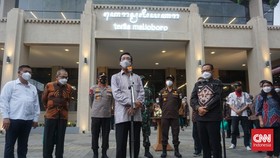 Resmikan Lokasi Baru PKL, Sultan Ingin Malioboro Ramah Pejalan Kaki