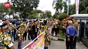 VIDEO: Gerakan Pemuda Asli Kalimantan Laporkan Edi Mulyadi Ke Polisi