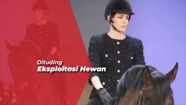 Chanel Tuai Kritik Usai Putri Monako Naik Kuda di Fashion Show
