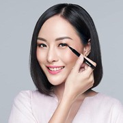 BeauPicks: 4 Eyeliner Waterproof yang Aman Dipakai saat Musim Hujan, Harga Mulai Rp17 Ribuan!