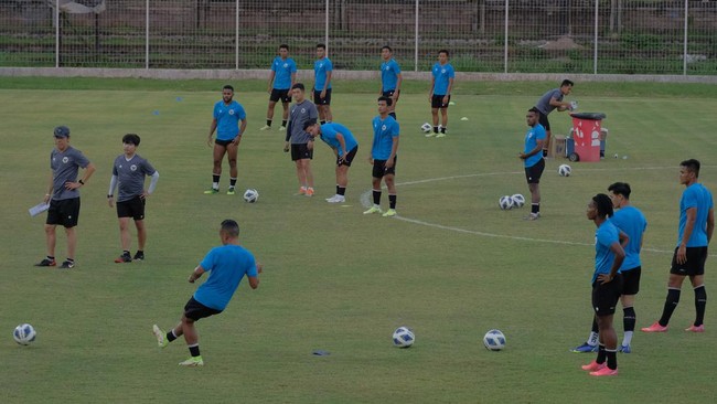 Asisten pelatih Timnas Indonesia U-23, Nova Arianto memastikan tak ada pemain yang mengalami cedera serius usai memperkuat klub.