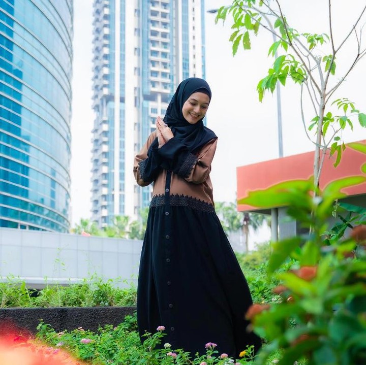 <p>Jihan Salsabila kini sudah hamil enam bulan, Bunda. Dalam foto yang diunggahnya di Instagram, baby bump-nya pun mulai terlihat jelas. (Foto: Instagram @jihan.salsabila)</p>