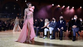 FOTO: Bougenvil Liar di Mediterania di Imaji Elie Saab