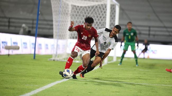 3 Catatan Negatif Timnas Indonesia Usai Hajar Timor Leste Setidaknya tiga poin jadi bahan evaluasi pelatih Shin Tae Yong usai Timnas Indonesia menghajar Timor Leste 4-1 di Stadion I Wayan Dipta, Kamis (27/1).