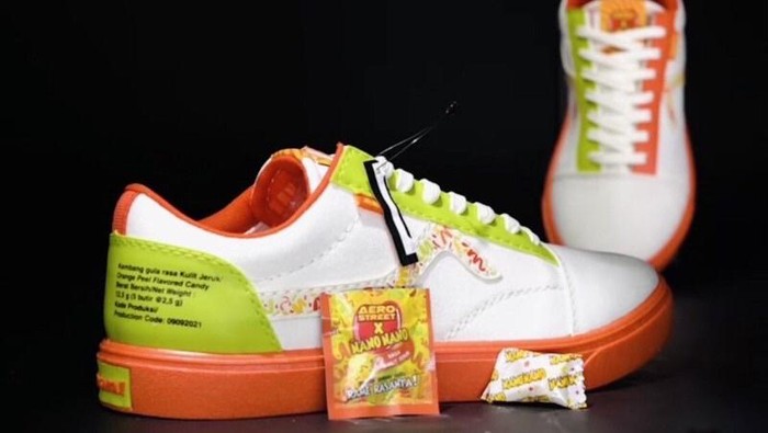 Dari Boncabe Sampai Nano Nano! Intip Kolaborasi Label Sepatu Aerostreet dengan Produk Makanan