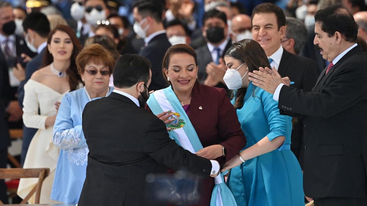 FOTO: Xiomara Castro, dari Ibu Negara Jadi Presiden Honduras