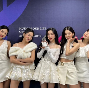 Tiga Personel Red Velvet Positif COVID-19, Konser Ditunda