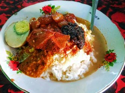 Cicipi Sarapan Sego Cawuk Banyuwangi yang Super Lezat Menggugah Selera