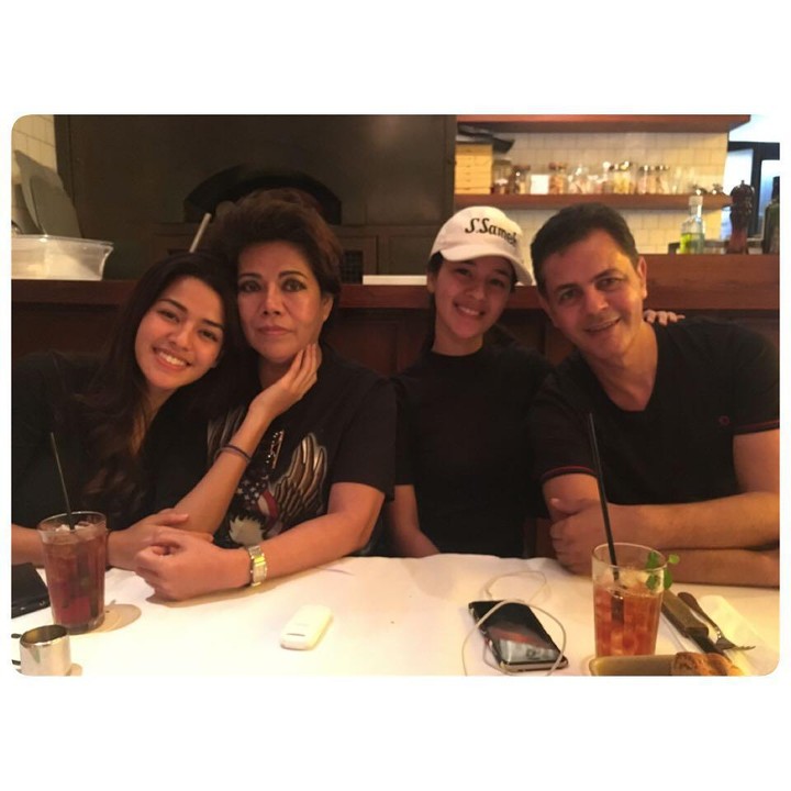 <p>Ayah Susan Sameh adalah seorang Muslim. Sedangkan Ibundanya memeluk agama Kristen.  (Foto: instagram: @susansameeh)</p>