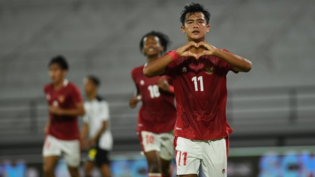 Kehadiran Pratama Arhan membuat Tokyo Verdy menjadi klub Jepang pertama yang memiliki lebih dari 300 ribu followers.