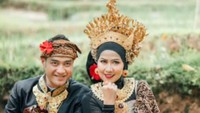 7 Potret Prewedding Venna Melinda dan Ferry Irawan di Bali, Romantis Banget Bun