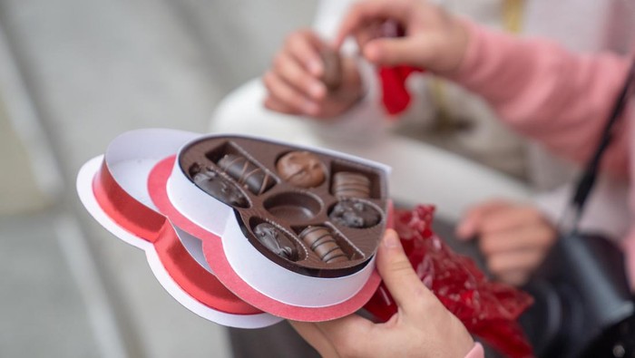 OTW Valentine's Day, Cokelat Favorit Gebetan Kamu Apa? Cek Kepribadian Dia Lewat Kesukaannya