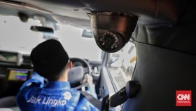 Dishub DKI Kaji Angkot Pakai CCTV dan Tiket Pengenal Wajah