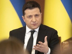 Seruan Zelensky Agar Tentara Rusia Menyerah di Tengah Serangan