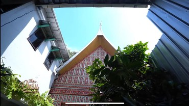 img-title Utang Belum Lunas, 7 Potret Rumah Gadang Mendiang Dorce Gamalama yang Sudah Terjual