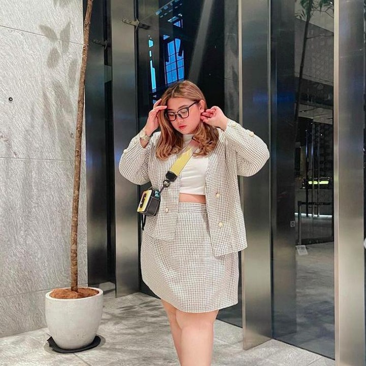 <p>"Perjalanan masih panjang, 2022 harus lebih <em>extra</em> lagi. Gue pasti bisa, dan gue yakin itu. Semoga 2022 menjadi the new Clarissa dengan versi terbaiknya," harap Clarissa Putri. (Foto: Instagram @clarissaputri_)</p>