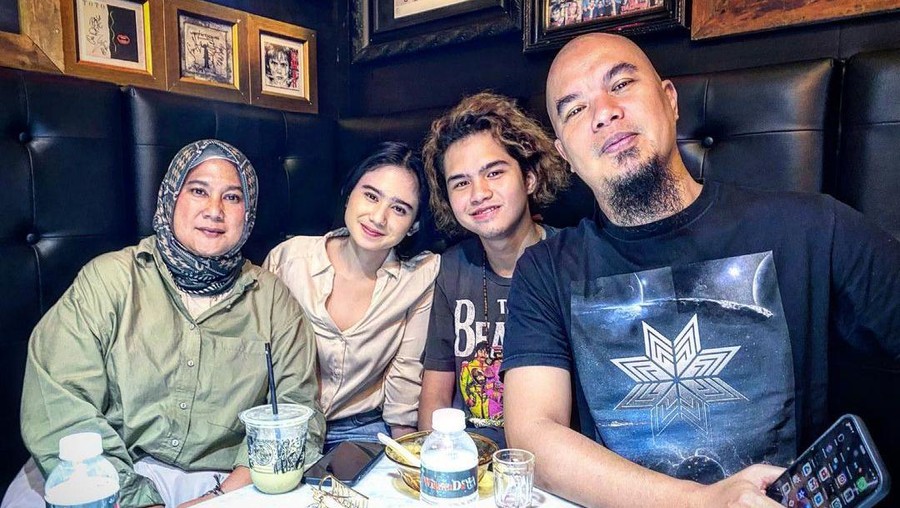 Dul Jaelani, Tissa Biani, Ahmad Dhani, dan ibunda Tissa