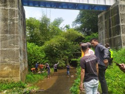 Seorang Nenek di Tasikmalaya Tewas Terserempet KA-Jatuh ke Jurang