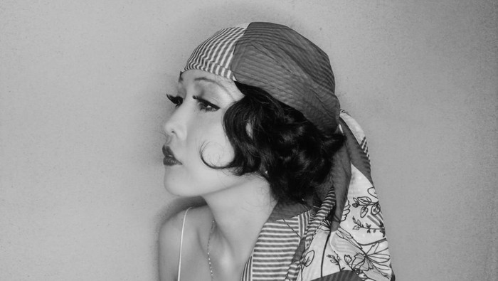 Sekar Widiasih, TikTokers Indonesia Bergaya Vintage